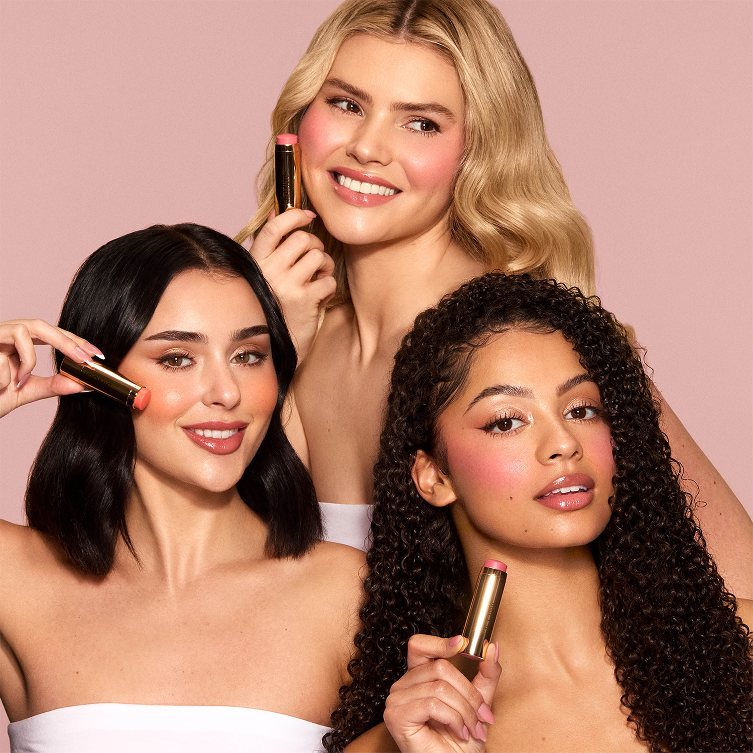 BLURRING BLUSH STICK BY ICONIC LONDON (RUBOR EN BARRA PARA MEJILLAS)